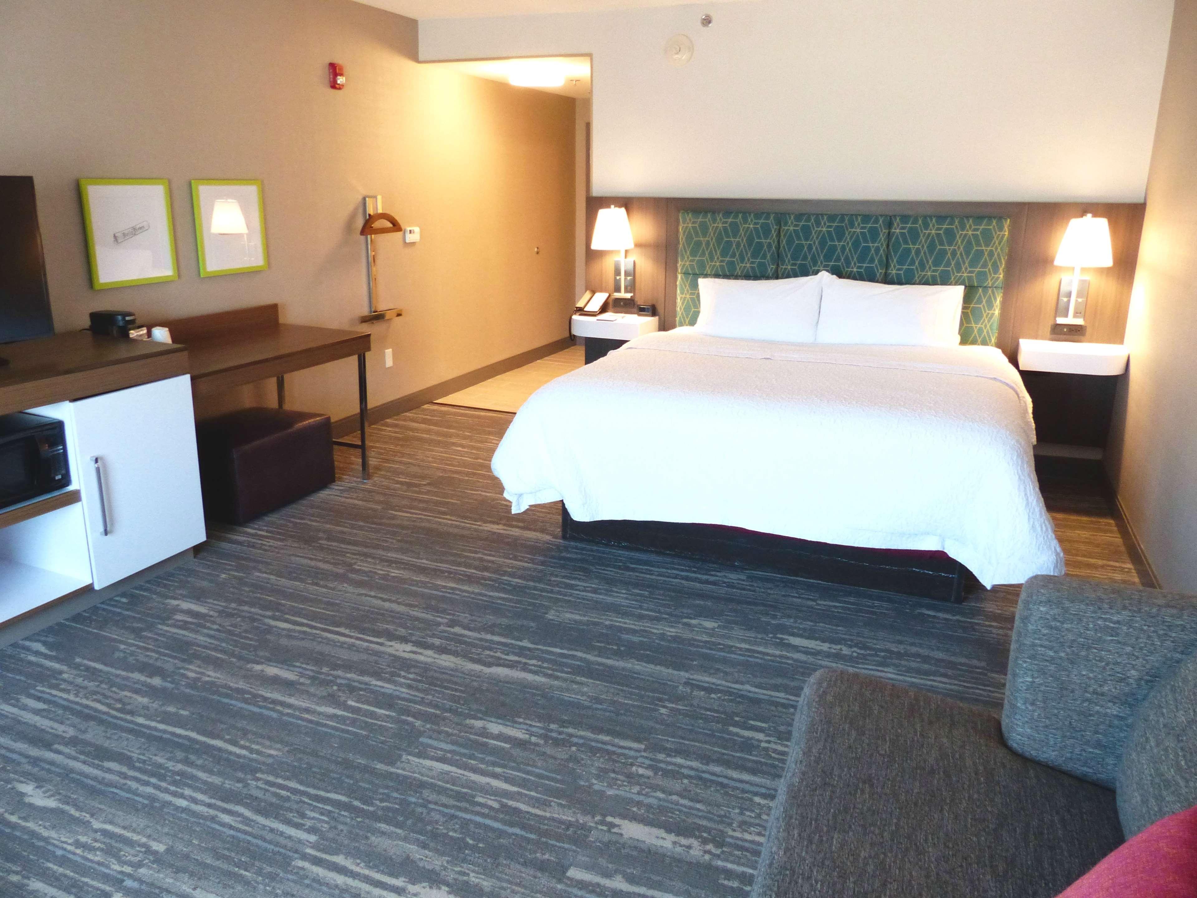 Hampton Inn By Hilton Paramus Exterior photo